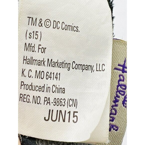 Hallmark Itty Bittys Cat Woman Captain America Plush Lot of 2 Stuffed DC Comics - Picture 7 of 8